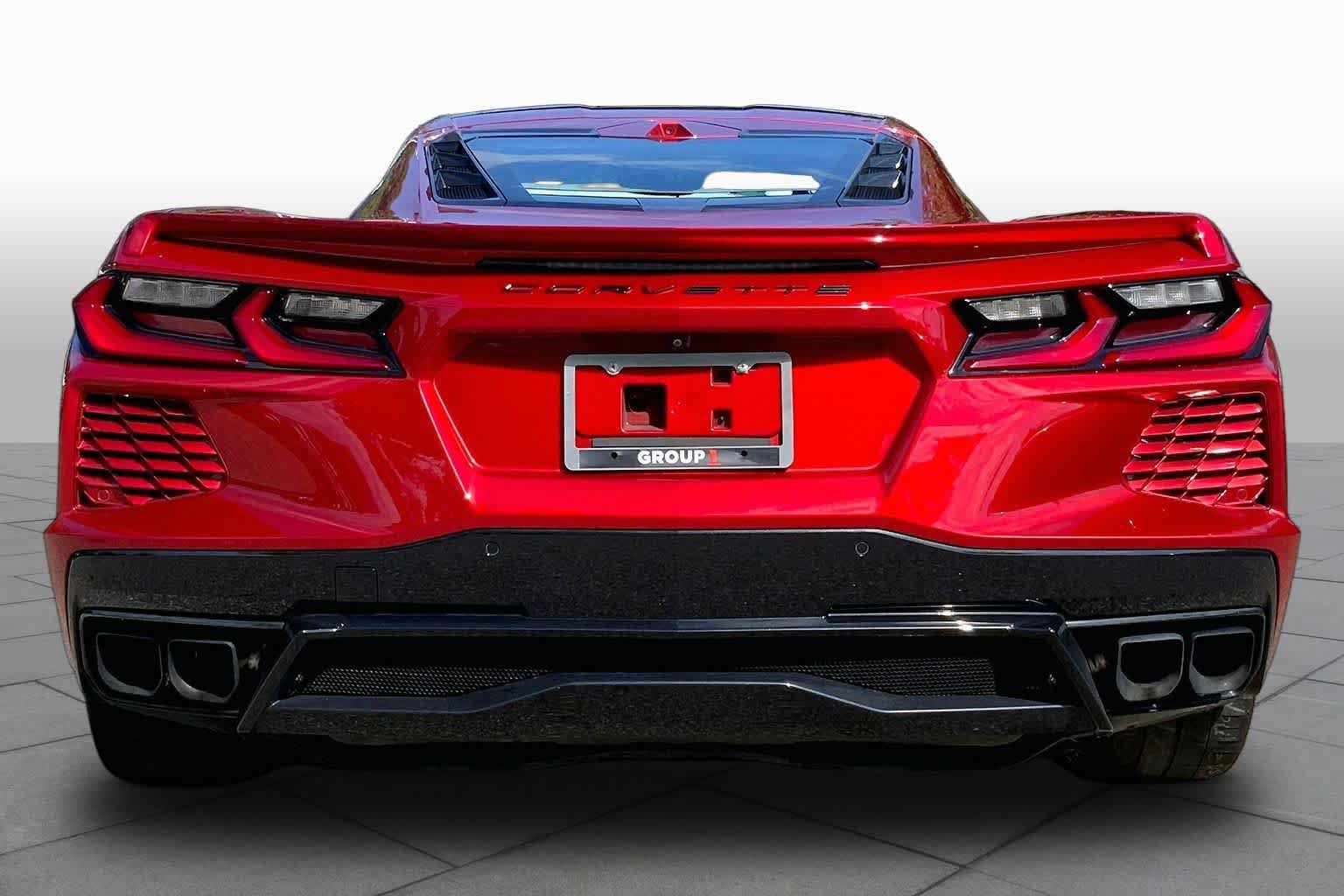 Used 2025 Chevrolet Corvette Stingray Preferred Cpe w/ Z51 Performance Package RWD image 5