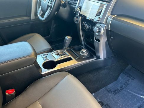 Certified 2024 Toyota 4Runner SR5 Premium w/ Moonroof Package AWD/4WD image 20