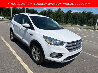 Used 2017 Ford Escape SE