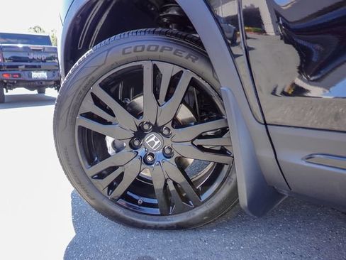 Used 2022 Honda Pilot Black Edition image 10