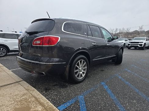 Used 2017 Buick Enclave Leather image 4