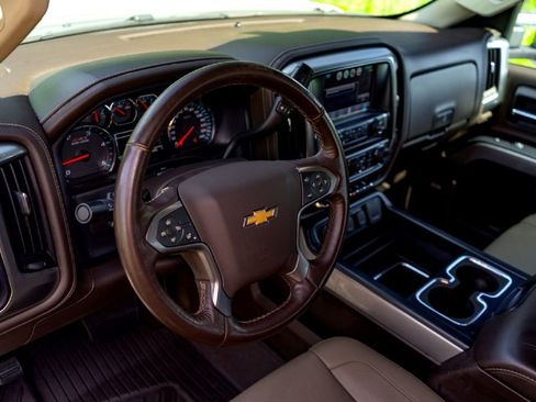 Used 2018 Chevrolet Silverado 2500 LTZ w/ Duramax Plus Package AWD/4WD image 9
