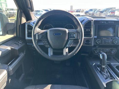 Used 2016 Ford F150 XLT w/ Equipment Group 302A Luxury image 14