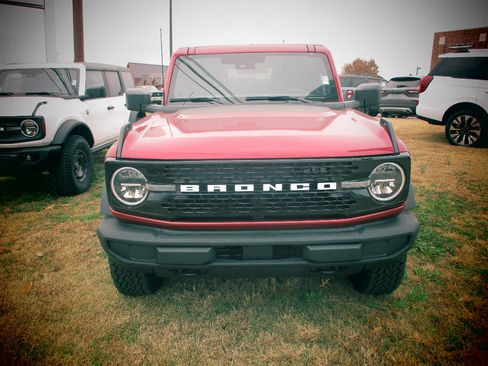 New 2025 Ford Bronco Big Bend AWD/4WD image 2