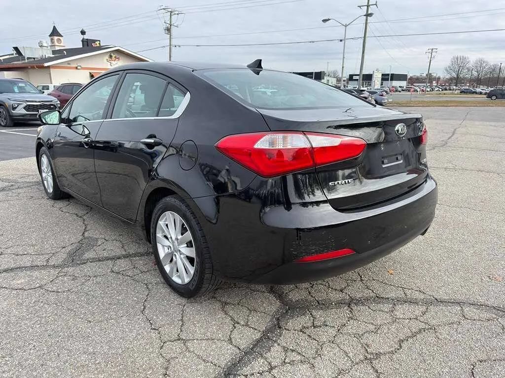 Used 2015 Kia Forte EX FWD image 7