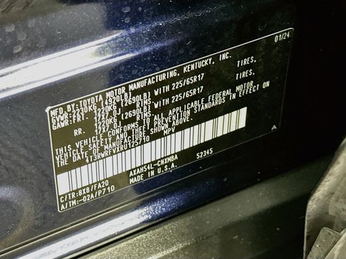 Used 2024 Toyota RAV4 XLE w/ Convenience Package AWD/4WD image 12
