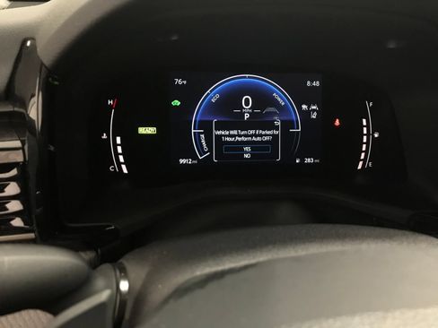 Used 2025 Toyota Camry SE FWD image 20