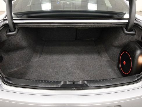 Used 2014 Chrysler 300 S image 7