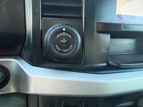 Used 2023 Ford F350 XL w/ 360-Degree Camera Package image 24