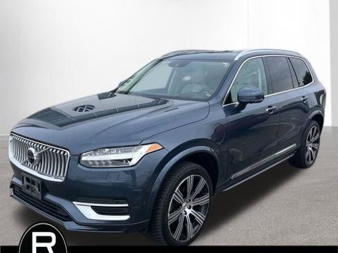 Used 2020 Volvo XC90 T8 Inscription w/ Protection Package Premier image 1