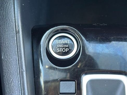 Certified 2021 Nissan Kicks S image 35