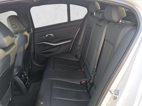Used 2020 BMW 330i Sedan image 17