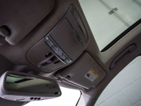 Used 2015 Mercedes-Benz S 550 Sedan image 28