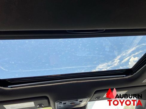 New 2026 Toyota Tacoma TRD Off-Road AWD/4WD image 25