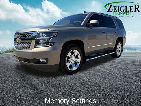 Used 2017 Chevrolet Tahoe LT w/ LT Signature Package AWD/4WD image 11