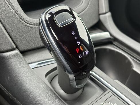 Used 2024 Cadillac XT6 Luxury w/ LPO, Floor Liner Package AWD/4WD image 27
