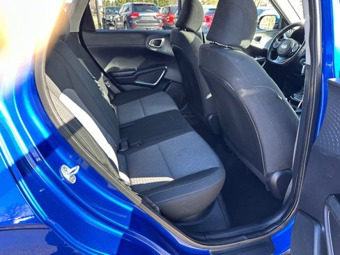 Used 2021 Kia Soul GT-Line FWD image 13