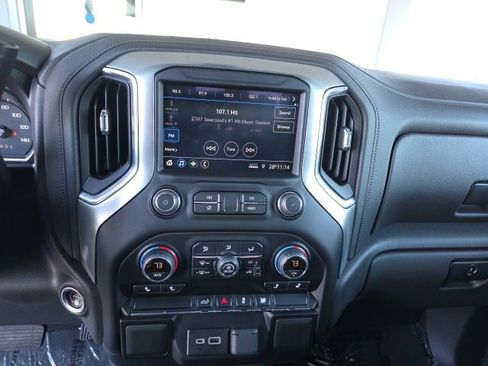 Used 2022 Chevrolet Silverado 1500 RST w/ LPO, Dark Essentials Package image 29