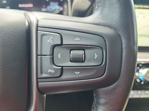 Certified 2025 GMC Sierra 3500 Denali Ultimate AWD/4WD image 32