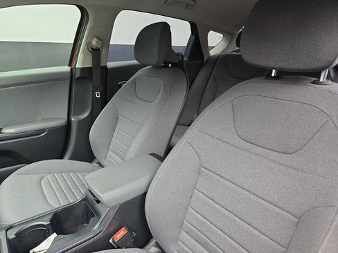 Used 2025 Kia K4 EX FWD image 45