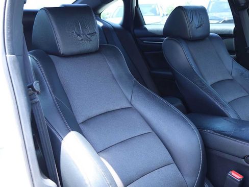 Used 2018 Honda Accord Sport image 14