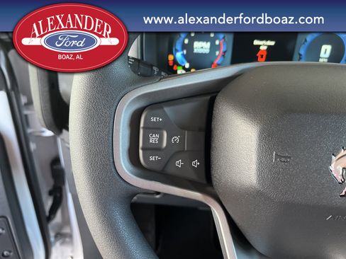 New 2025 Ford Bronco 4-Door image 24