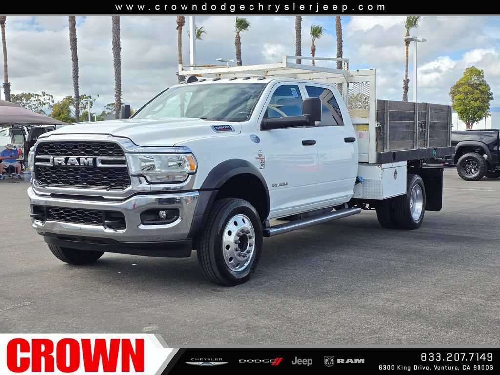 Used 2021 RAM 5500 Tradesman w/ Chrome Appearance Group AWD/4WD image 4