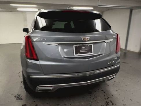 Certified 2021 Cadillac XT5 Premium Luxury FWD image 7