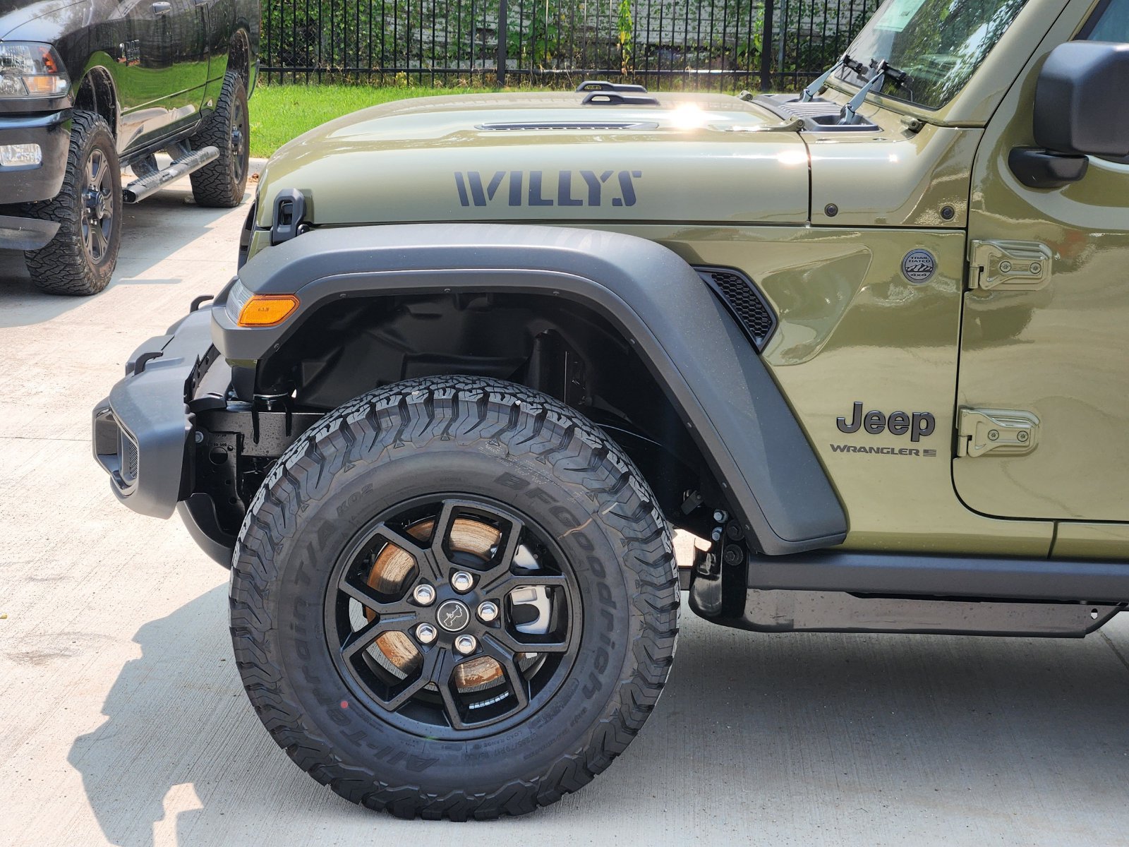 New 2026 Jeep Wrangler Unlimited Sport AWD/4WD image 10