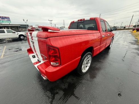Used 2005 Dodge Ram 1500 Truck 2WD Quad Cab image 3