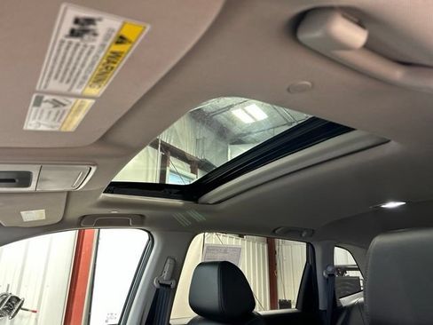 Certified 2025 Honda CR-V EX-L image 35