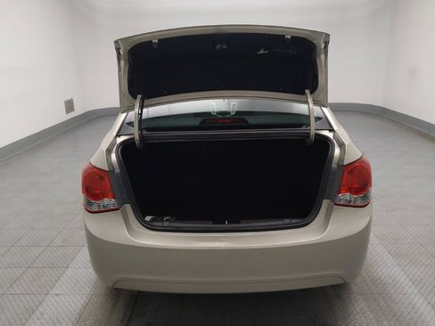 Used 2015 Chevrolet Cruze LT image 29