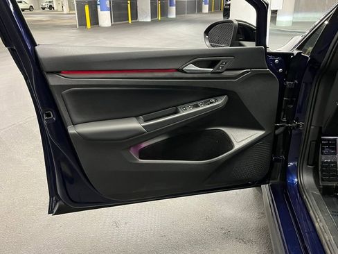 Used 2024 Volkswagen GTI SE w/ SE Leather Seats Package image 18