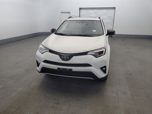 Used 2018 Toyota RAV4 SE w/ Power Extra Value Package AWD/4WD image 15