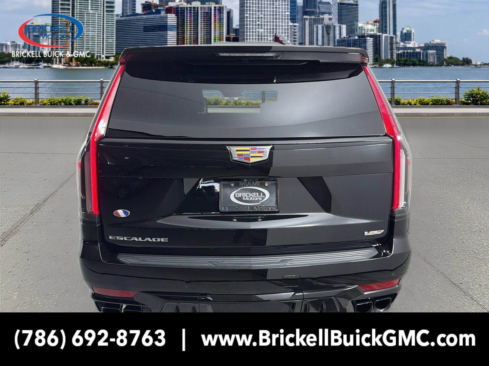 Used 2023 Cadillac Escalade ESV V AWD/4WD image 4