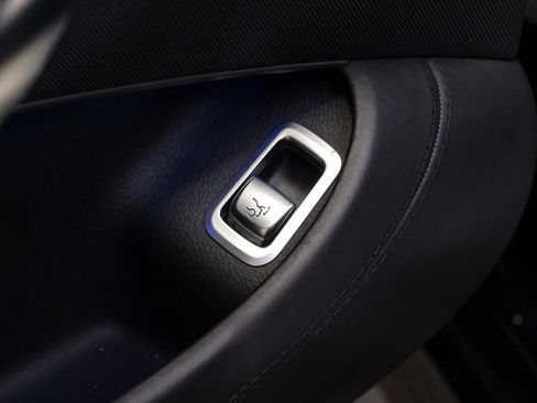 Used 2016 Mercedes-Benz S 550 4MATIC Coupe image 33