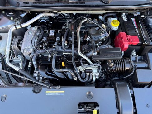 Used 2025 Nissan Sentra SV FWD image 29