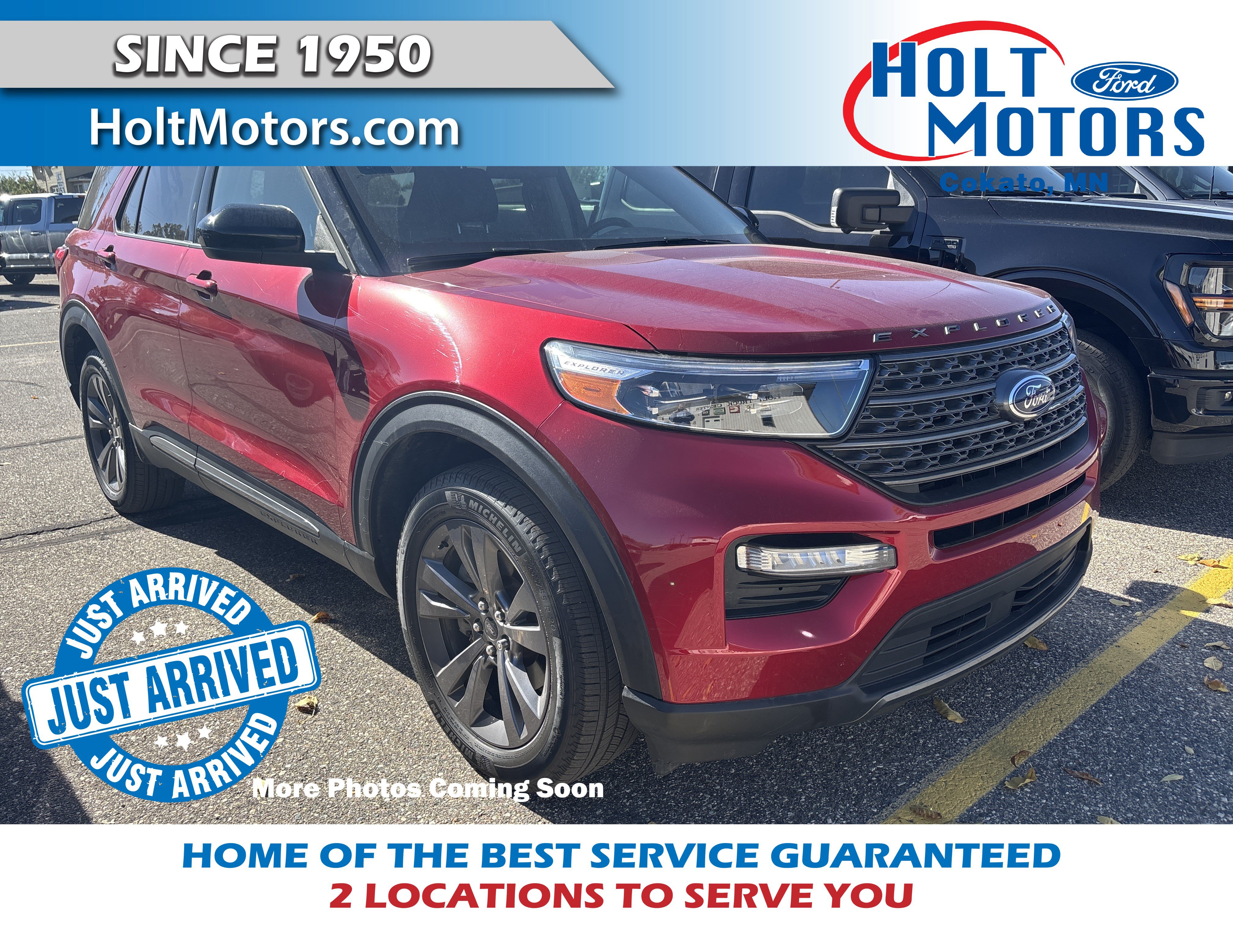 Used 2024 Ford Explorer XLT w/ Equipment Group 202A AWD/4WD image 1