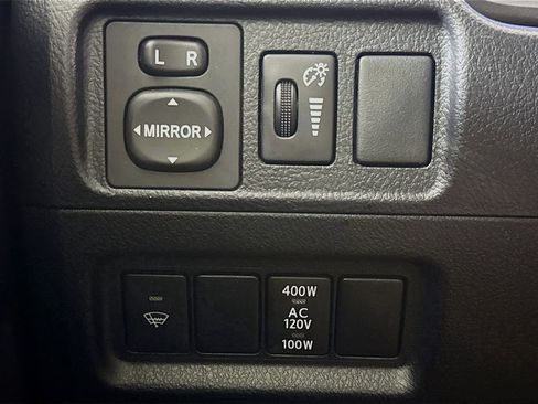 Used 2019 Toyota 4Runner SR5 image 9
