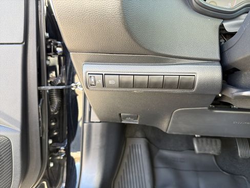 Certified 2024 Toyota Corolla LE image 13