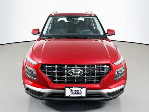 New 2025 Hyundai Venue SEL image 2