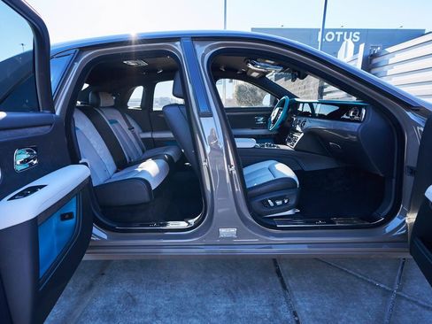 Used 2025 Rolls-Royce Ghost AWD/4WD image 24