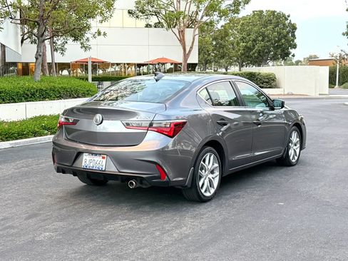 Used 2019 Acura ILX FWD image 4