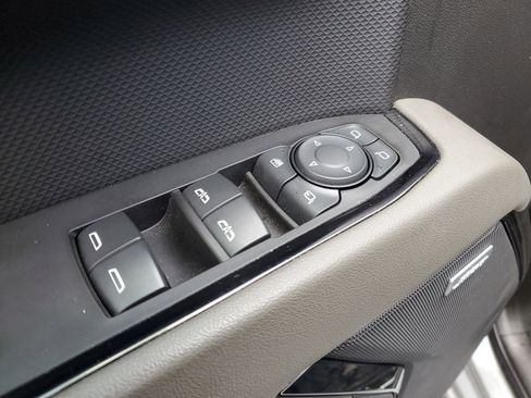 Used 2024 Chevrolet Silverado 1500 ZR2 image 22