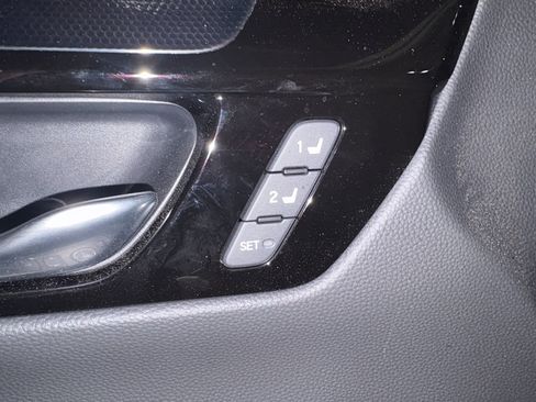 Certified 2025 Honda CR-V EX-L image 11