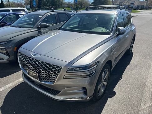 Used 2022 Genesis GV80 2.5T w/ Advanced Package 02 AWD/4WD image 2