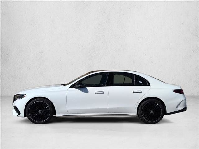 Used 2026 Mercedes-Benz E 350 4MATIC Sedan image 5