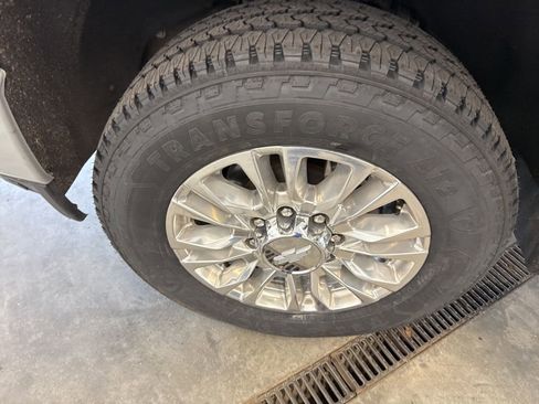 Used 2020 Chevrolet Silverado 2500 High Country AWD/4WD image 29