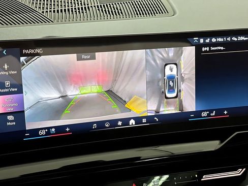 Used 2026 BMW 530i w/ Premium Package image 24