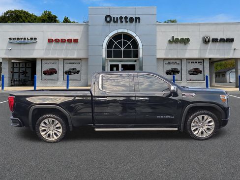 Used 2020 GMC Sierra 1500 Denali w/ Denali Ultimate Package AWD/4WD image 2